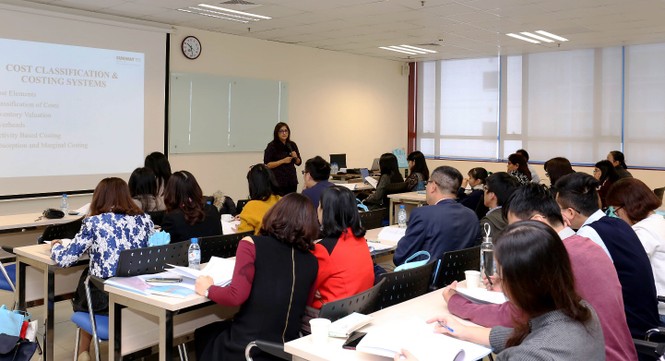 Triển khai thành công chương trình tích hợp chứng chỉ CFAB vào đào tạo chính quy - ảnh 1