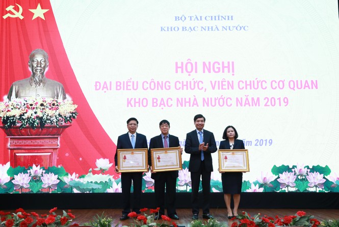 Kho bạc Nhà nước tổ chức Hội nghị công chức, viên chức cơ quan KBNN năm 2019 - ảnh 6