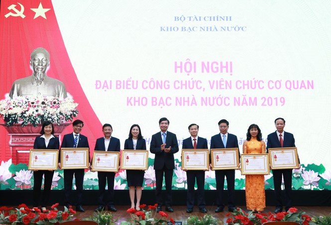 Kho bạc Nhà nước tổ chức Hội nghị công chức, viên chức cơ quan KBNN năm 2019 - ảnh 7