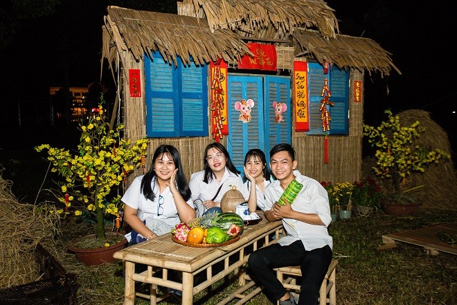 Khai mạc Hội Hoa Xuân quận Bình Thủy, TP Cần Thơ - ảnh 2