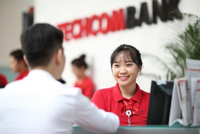 Techcombank đạt lợi nhuận trước thuế cả năm ở mức 12,8 nghìn tỷ đồng - ảnh 1