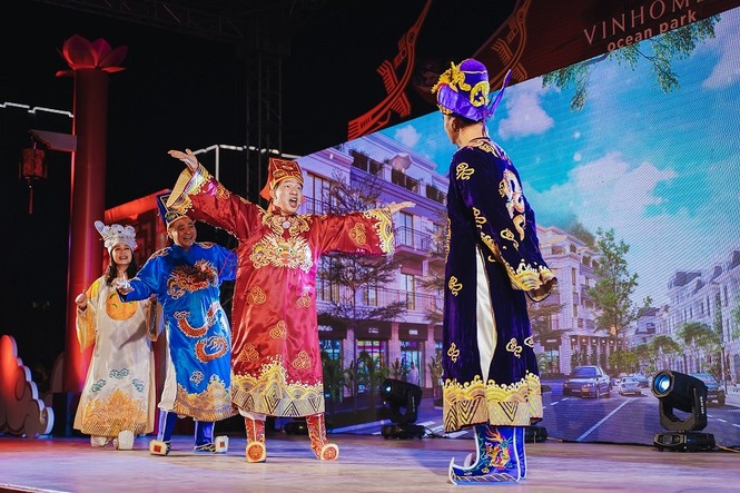 Ngọc Hoàng và các táo vi hành quên lối về ở ‘Đảo hoa đào’ - ảnh 7