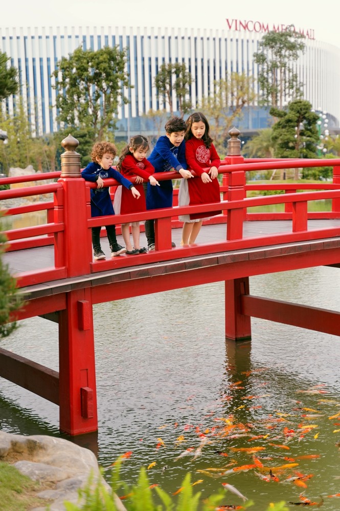 Bắt gặp nhóm bạn thân hotgirl của An Japan tại xứ sở anh đào giữa lòng Hà Nội - ảnh 10
