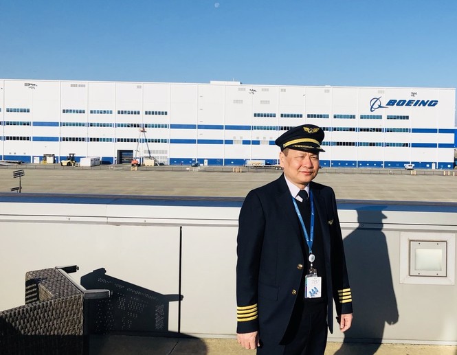 Gặp cơ trưởng cầm lái 'khách sạn 5 sao di động' Boeing 787-9 Dreamliner - ảnh 1
