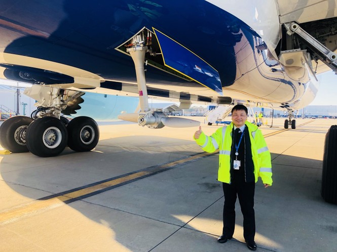 Gặp cơ trưởng cầm lái 'khách sạn 5 sao di động' Boeing 787-9 Dreamliner - ảnh 2