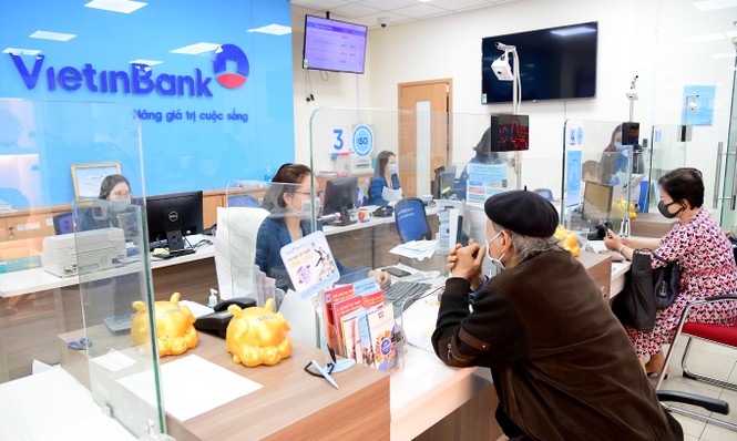 VietinBank tích cực phòng chống dịch và hỗ trợ doanh nghiệp, người dân bị tác độ - ảnh 1