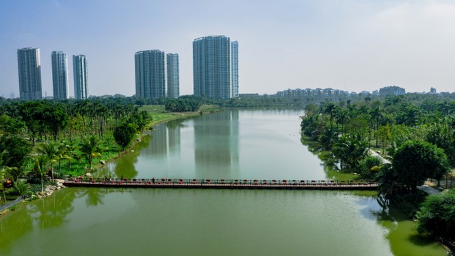 Mục sở thị những cây cầu đẹp như tranh trong lòng thành phố xanh Ecopark - ảnh 10 Mục sở thị những cây cầu đẹp như tranh trong lòng thành phố xanh Ecopark - ảnh 10