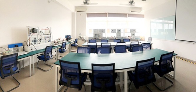 Tiếp cận 'đại bản doanh' đào tạo lĩnh vực Điện-Điện tử tại ĐH Duy Tân - ảnh 9