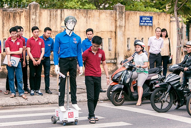 Tiếp cận 'đại bản doanh' đào tạo lĩnh vực Điện-Điện tử tại ĐH Duy Tân - ảnh 14