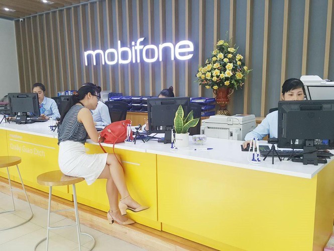 Mobifone: Lên đời 4G rinh quà bất ngờ - ảnh 2