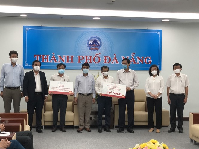 BRG và Seabank ủng hộ 1 tỷ đồng và 20.000 khẩu trang kháng khuẩn cho Đà Nẵng chống dịch - ảnh 1