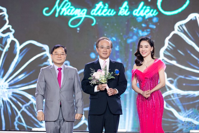 Aqua Việt Nam góp phần mang đến thành công cho đêm bán kết HHVN 2020 - ảnh 4