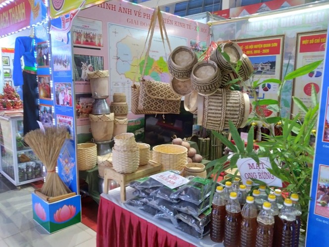 Hội chợ - Triển lãm thành tựu kinh tế - xã hội tỉnh Thanh Hoá - ảnh 3