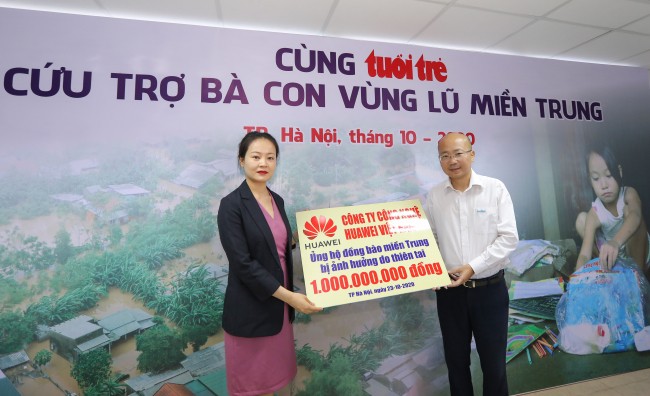 Huawei Việt Nam chung tay ủng hộ đồng bào miền Trung 1 tỷ - ảnh 2