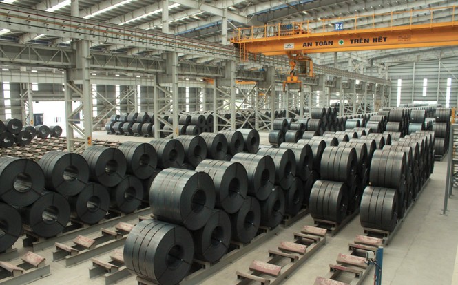 Hòa Phát sẽ giao 140.000 tấn thép cuộn cán nóng cho khách hàng từ đầu tháng 11 - ảnh 1
