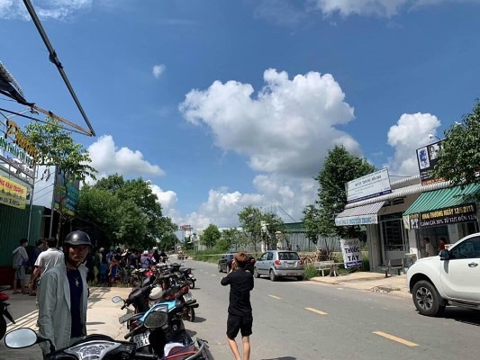 Nóng: Xác định nhóm nghi can theo tà giáo, công an khám xét ngôi nhà thứ 2 - ảnh 2