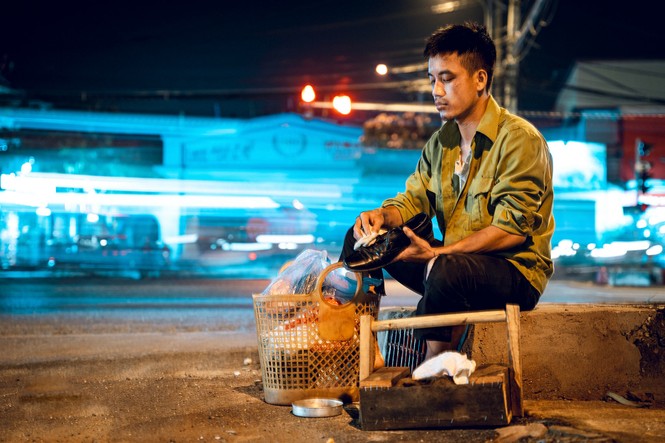 “Trung thu nhất định ba sẽ về” - bộ ảnh của nhiếp ảnh gia 9x đã lấy đi nước mắt người xem - ảnh 1