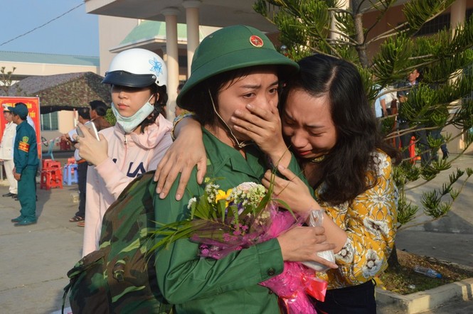 Hàng nghìn thanh niên ĐBSCL háo hức lên đường nhập ngũ - ảnh 6