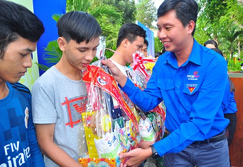 Trung ương Đoàn khởi động Năm tình nguyện Quốc gia - ảnh 7