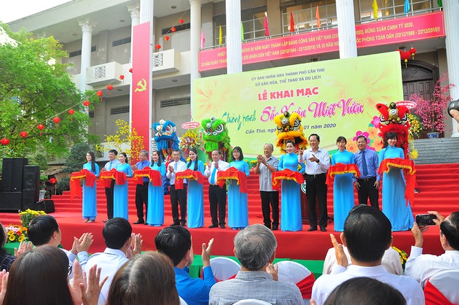 Cần Thơ khai hội