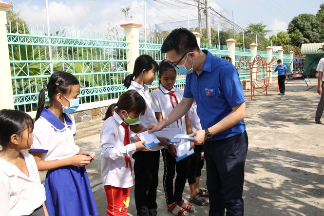 Nhiều hoạt động ý nghĩa