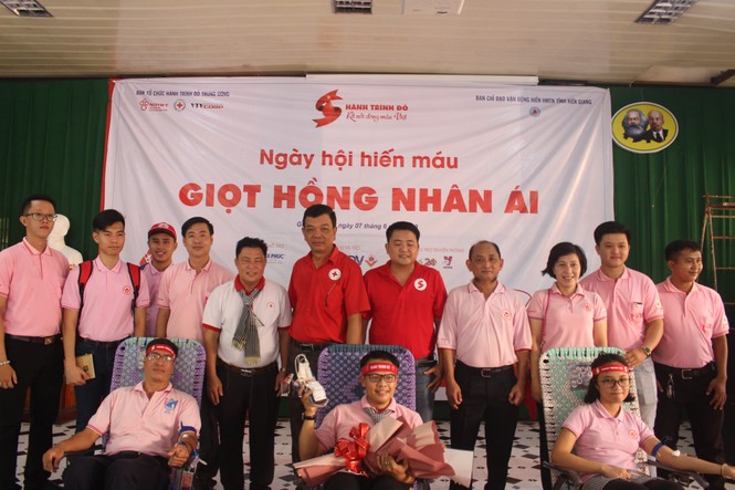 Kiên Giang khởi động Hành trình đỏ sôi nổi sau dịch COVID -19 - ảnh 1