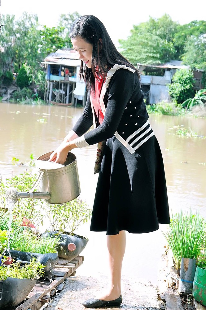 Cô giáo 1 chân với niềm say mê thiện nguyện - ảnh 4