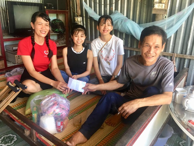 Cô giáo 1 chân với niềm say mê thiện nguyện - ảnh 8