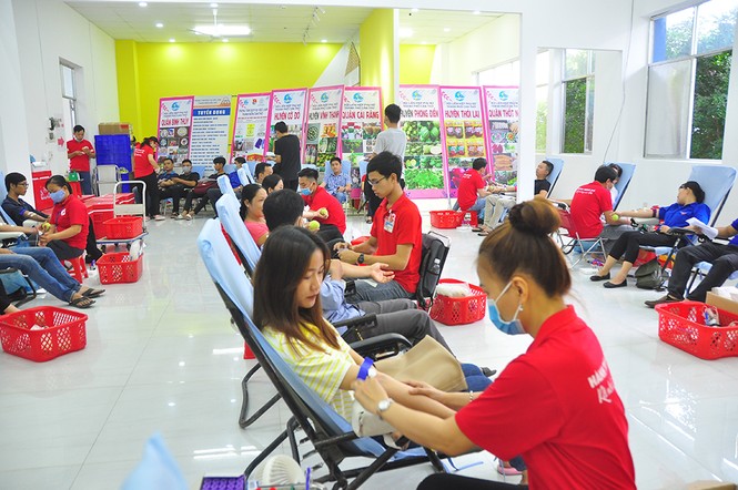 Hành trình Đỏ tiếp nhận hơn 100.000 đơn vị máu - ảnh 5