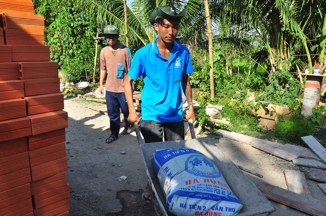 Cụm đồng bằng sông Tiền làm mới, sửa chữa trên 500 km đường nông thôn - ảnh 3