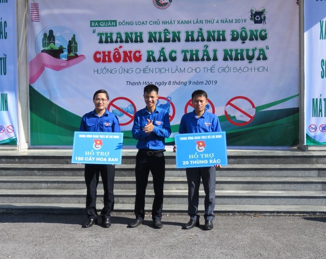 Thanh niên hành động chống rác thải nhựa - ảnh 1