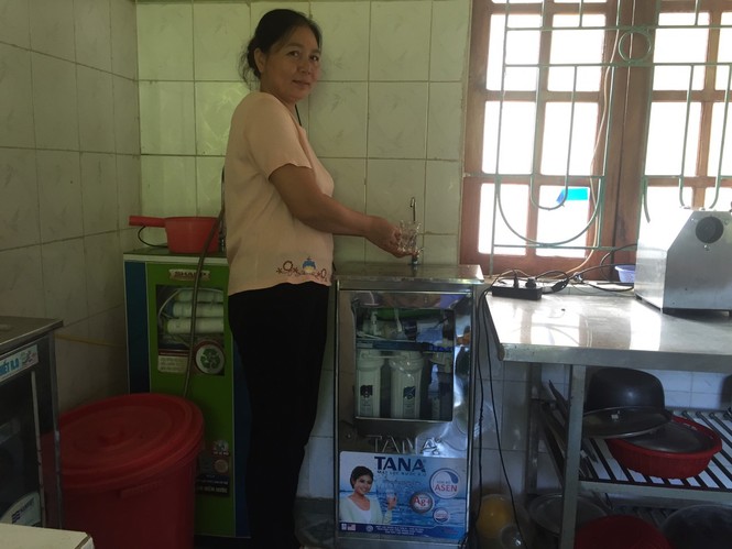 Hàng chục máy lọc nước sạch về với trẻ em vùng núi Thanh Hoá - ảnh 3