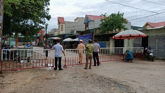 Thanh Hóa: Hơn 850 cán bộ, giáo viên, học sinh liên quan đến các vùng có dịch - ảnh 1