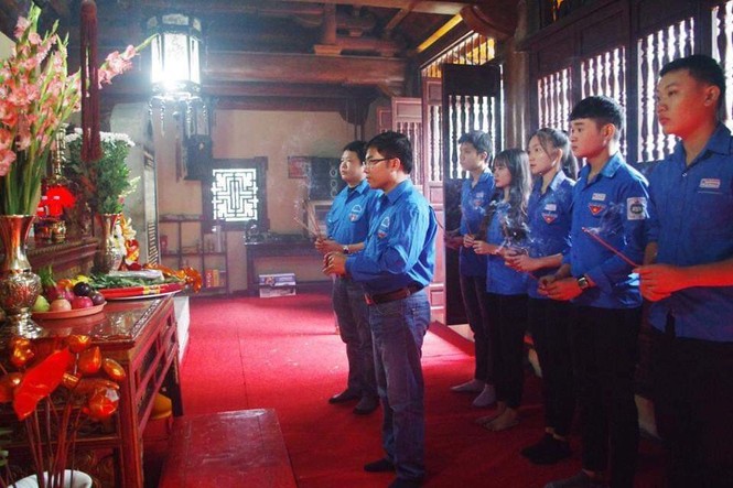 Tết sớm cho trẻ em vùng cao A Rem - ảnh 3