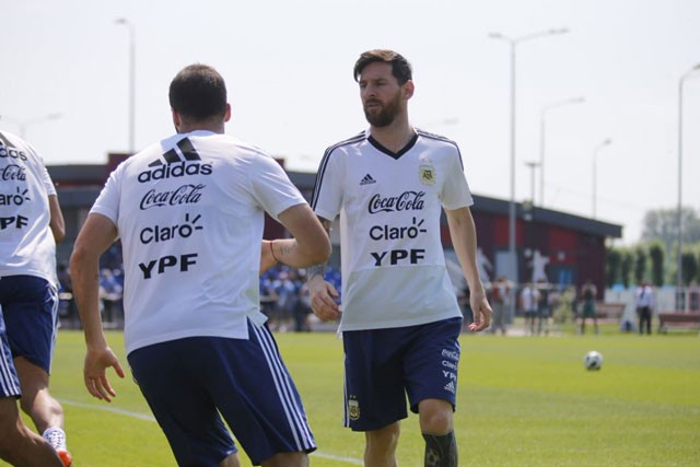 Xem Argentina ‘luyện công’ trước ‘trận cầu sinh tử’ với Nigeria - ảnh 6