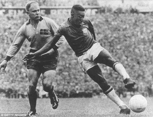Lập cú đúp, Mbappe tái hiện kỷ lục của Pele - ảnh 2