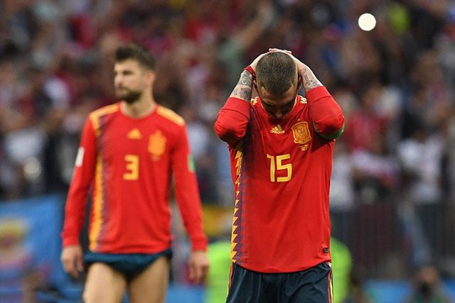 Gạt nỗi buồn World Cup, Ramos đưa gia đình đi ‘du hí’ - ảnh 1