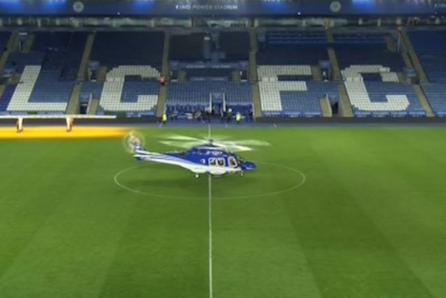 Cận cảnh máy bay của ông chủ Leicester bốc cháy như quả cầu lửa - ảnh 1