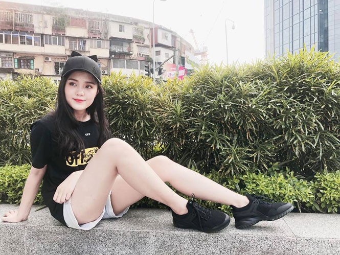 Ngắm cô bạn gái vừa đẹp lại có gia thế “khủng” của tuyển thủ Việt Nam - ảnh 3