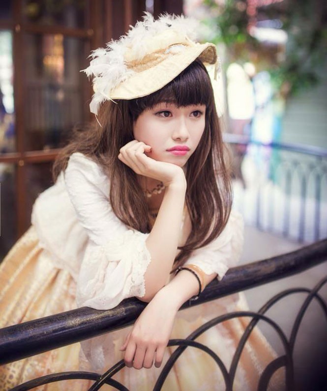 Đã mắt ngắm cô bạn gái hot girl của tuyển thủ Việt Nam - ảnh 3