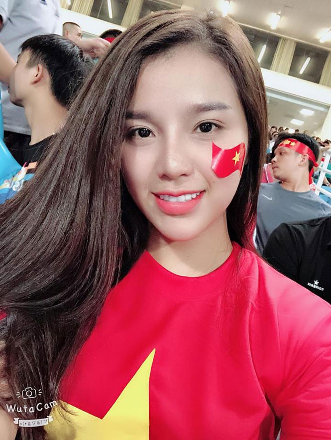 Gặp gỡ cô bạn gái ‘đại gia’ của trung vệ Bùi Tiến Dũng - ảnh 6