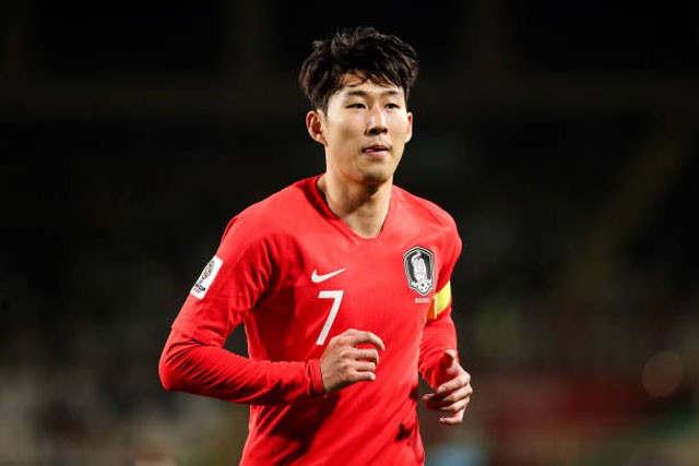 Đội hình tiêu biểu lượt trận cuối cùng vòng bảng Asian Cup 2019 - ảnh 9