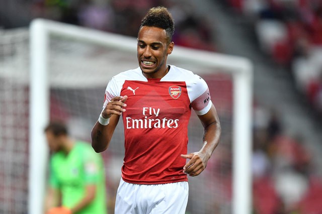 Top 10 cầu thủ hưởng lương cao nhất tại Arsenal - ảnh 2