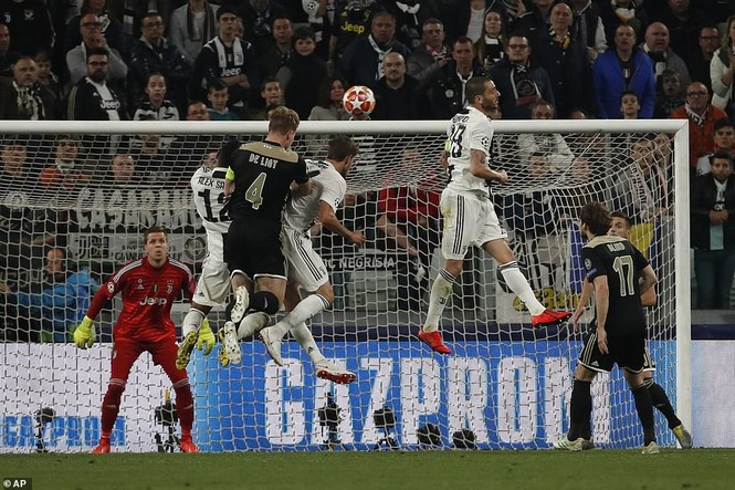 Đả bại Juve, Ajax lập nên hàng loạt kỳ tích - ảnh 2