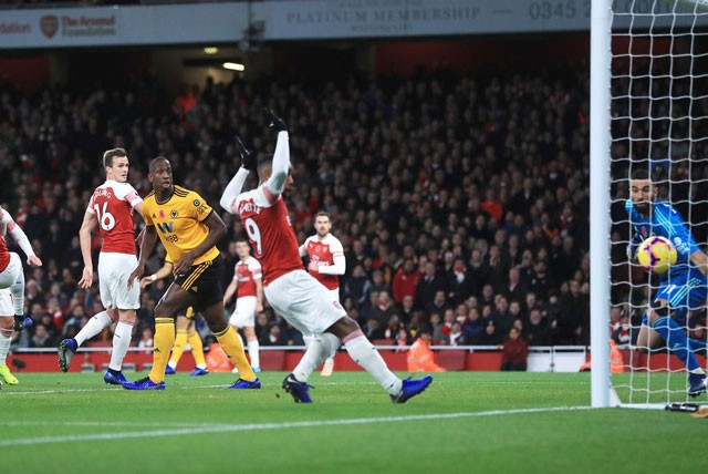 Arsenal thiệt quân nặng nề trước trận chiến sinh tử - ảnh 1