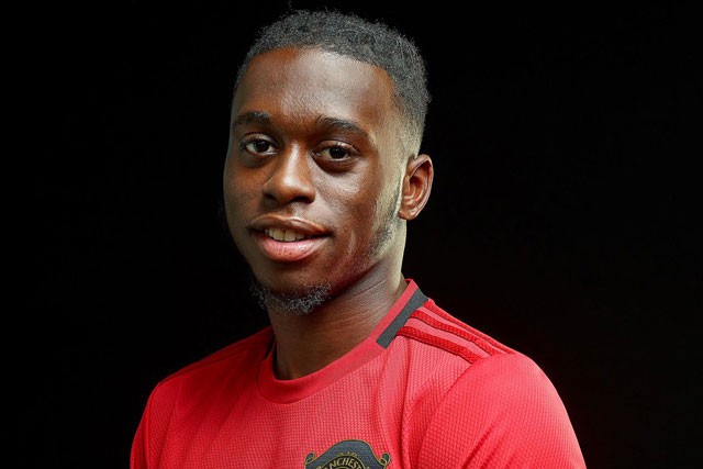 CHÍNH THỨC: M.U hoàn tất hợp đồng chiêu mộ Wan-Bissaka - ảnh 1