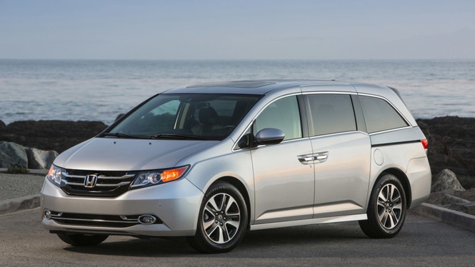 Honda Odyssey gặp lỗi khóa ghế ở Mỹ - ảnh 1