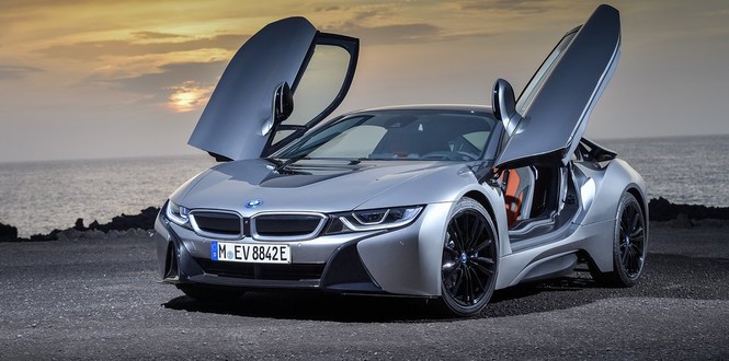 BMW i8 Coupe 2018 sắp ra mắt ở Mỹ - ảnh 1