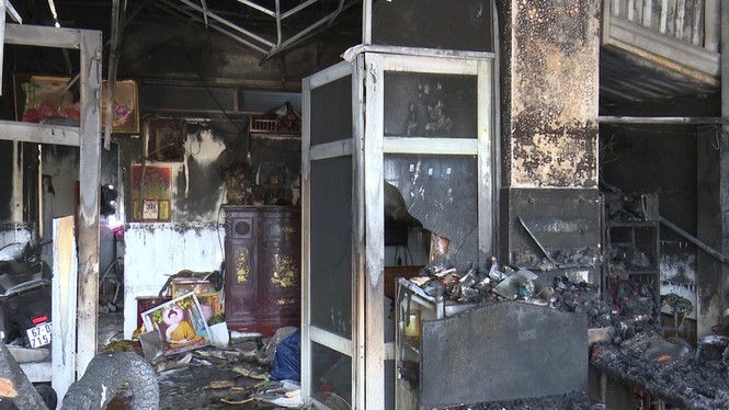 Bắt nghi phạm phóng hỏa đốt nhà khiến 3 người bị thương ở An Giang - ảnh 2