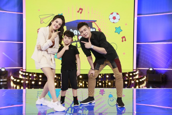 Thiên Khôi song ca cùng Bảo Anh trong buổi ra mắt “Gia đình thông thái